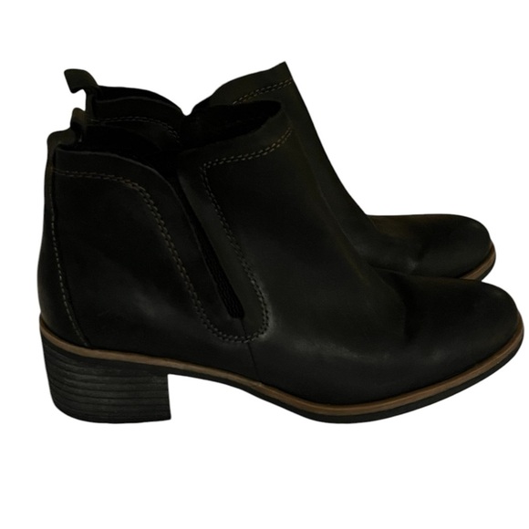 Korks Chelsea Black Leather Boots Sz 6M - Picture 1 of 12